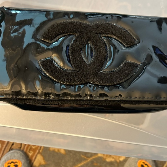 Black Purse - Picture 6 of 11